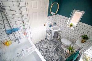 Photo 11- click for photo gallery